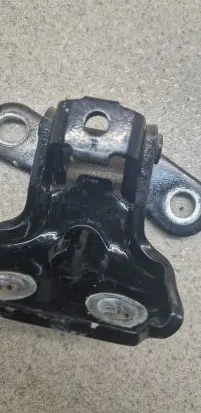 Hyundai Ioniq 5 Rear door lower hinge