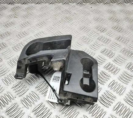 Opel Mokka B Rear bumper mounting bracket 9835230480