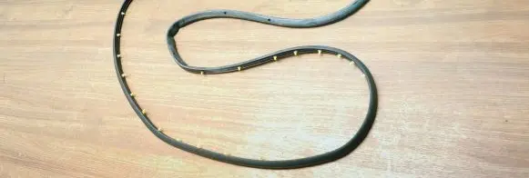 Ford Galaxy Rubber seal front door (on door) 
