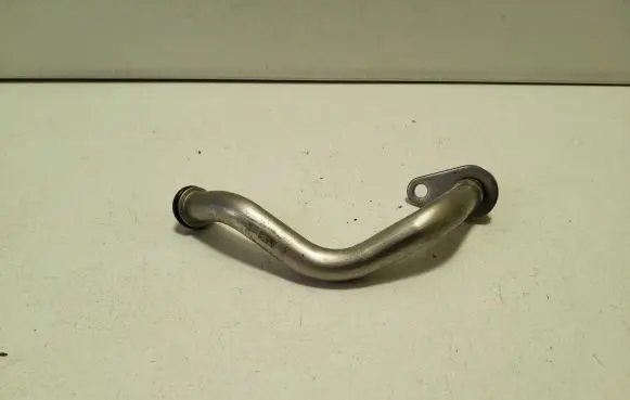 Skoda Kamiq Turbo turbocharger oiling pipe/hose 05C145735D