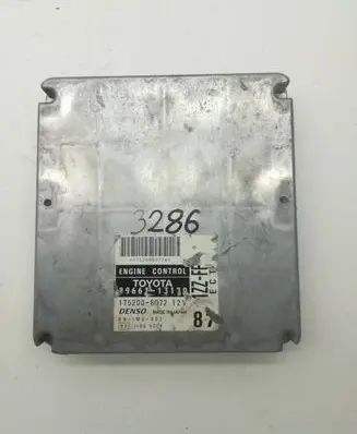 Toyota Corolla Verso E121 Engine control unit/module 1752008072
