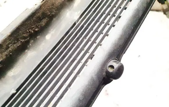 Opel Zafira A Windshield washer spray nozzle 