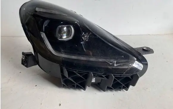 Maserati Grecale Headlight/headlamp 06702930730