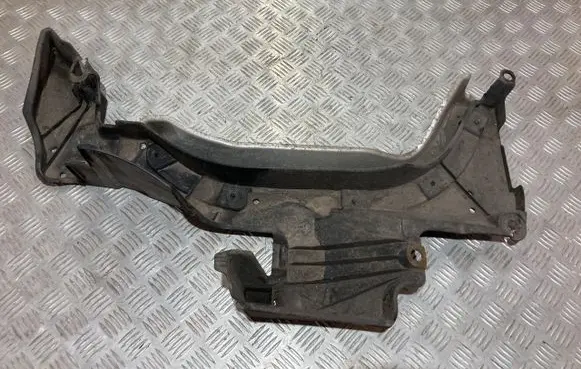 Toyota Prius (XW50) Rear underbody cover/under tray 58390-47010