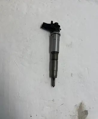 Nissan X-Trail T31 Fuel injector 0445115084 140319 954766AH82828929
