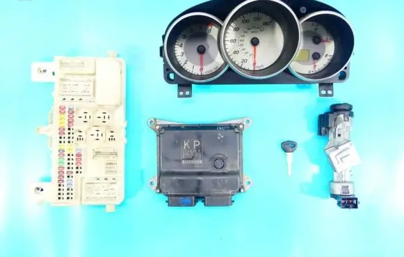 Mazda 3 I Engine control unit/module ECU 279700-4805 IMPRK1087261