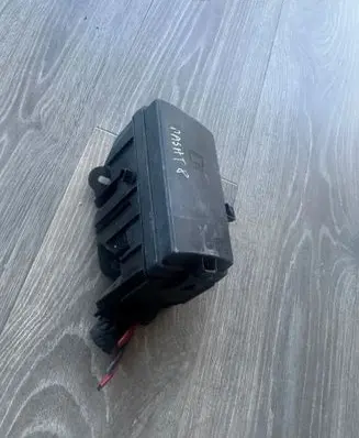 Volkswagen PASSAT B8 Fuse box set 5W0907301D
