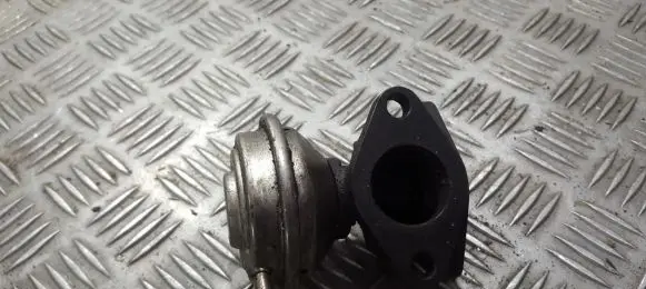 Audi A4 S4 B7 8E 8H EGR valve 069131503
