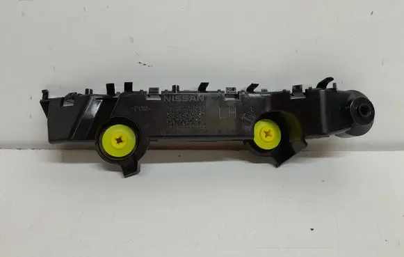 Nissan Qashqai J12 Front bumper mounting bracket 622236UA0A