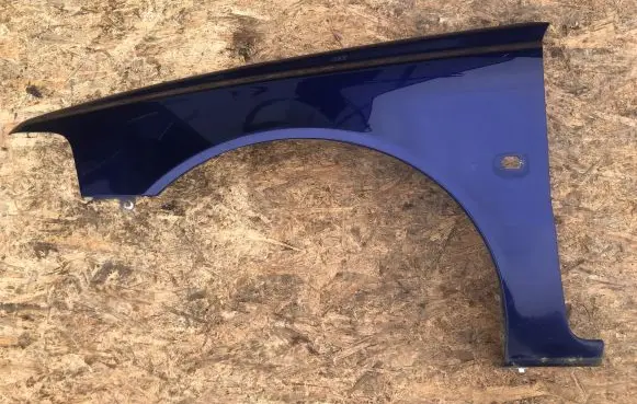 Volvo S40, V40 Fender