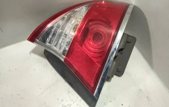 Subaru Legacy Rear/tail lights 96356 84201AG241