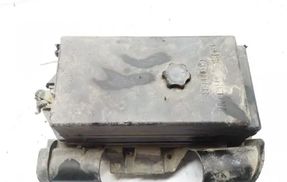 Opel Sintra Fuse box set 15319413
