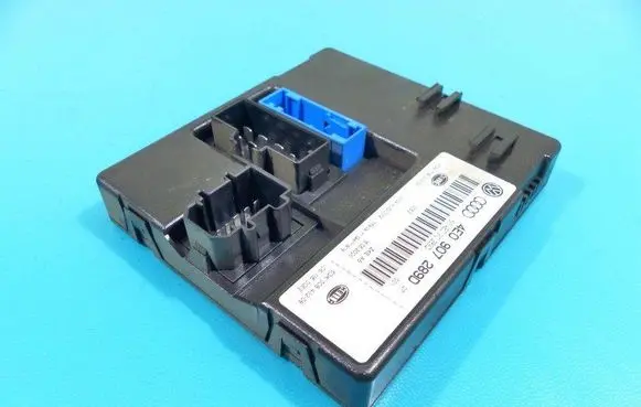 Audi A8 S8 D3 4E Central body control module 4E0907289D IMPRK1235989