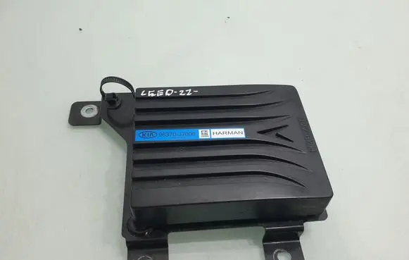 KIA Ceed Sound amplifier 96370J7000