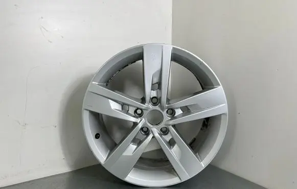 Seat Leon (5F) R17 alloy rim 5F0601025T
