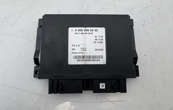 Mercedes-Benz GLA W156 X156 Gearbox control unit/module A0009006302 A0009015601 28418478