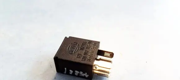 Volvo S60 Other relay 4RD00781400 4RD007814-00