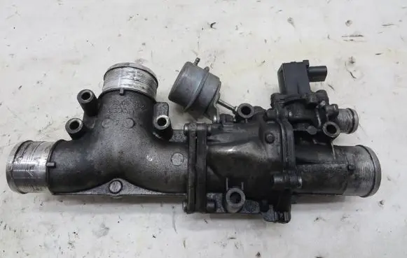Jaguar XJ X351 EGR valve KRIS235789