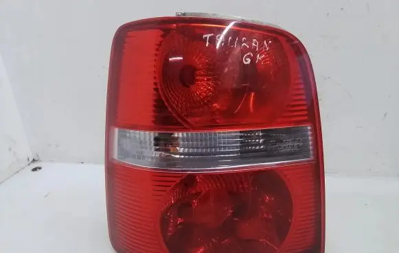 Volkswagen Touran I Rear/tail lights