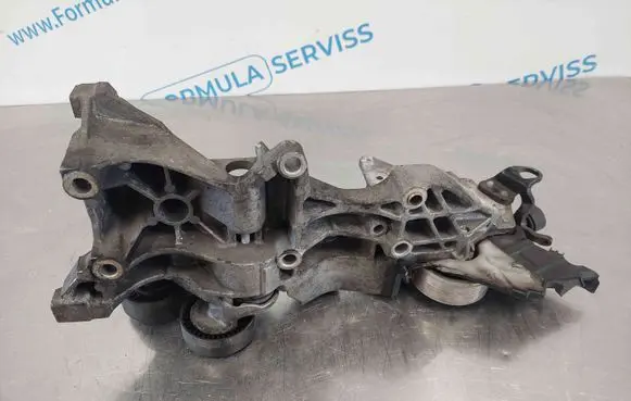 Volkswagen Crafter Generator/alternator bracket 03L903139H V100 3323