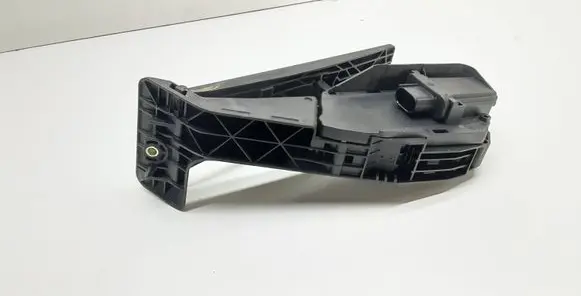 BMW 1 E82 E88 Accelerator throttle pedal 6786589 35426786589
