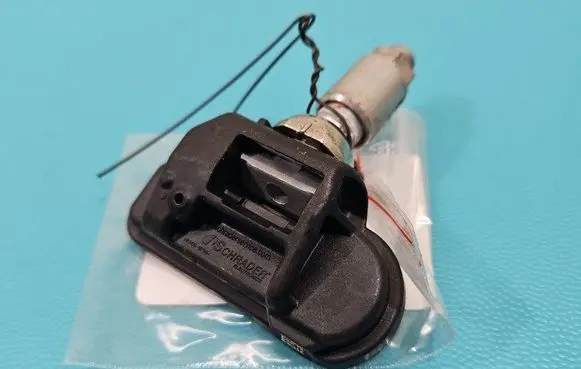 Volkswagen Tiguan Tire pressure sensor A0009050030 IMPRK1497554