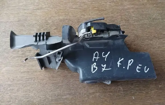 Audi A4 S4 B6 8E 8H Front door lock 837015 0150619 8E1837015