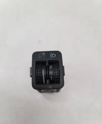 Volkswagen Golf IV Headlight level height control switch 1J0941333A