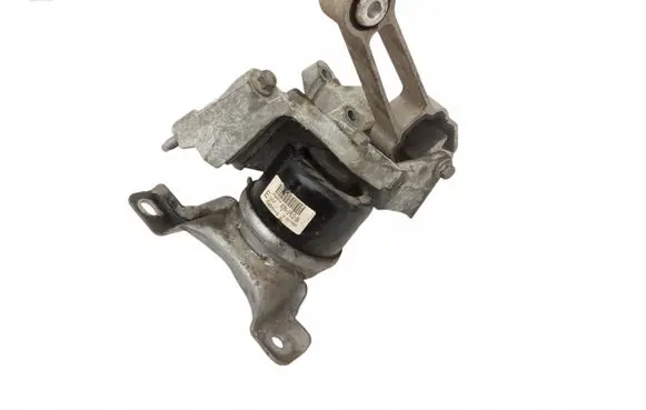 Volvo XC60 Engine mount bracket 8G9N6F012BBOEM