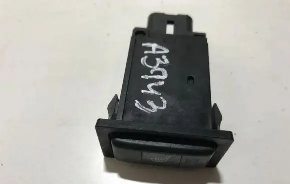 Lexus IS 200-300 Seat heating switch r157998