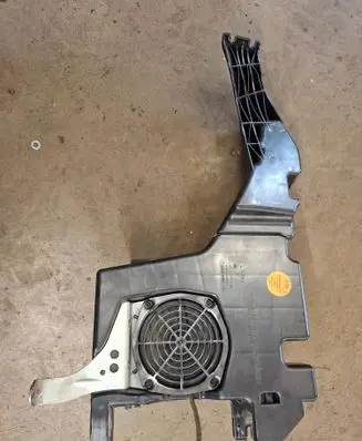 Mercedes-Benz C W203 Subwoofer speaker A2038207402 3435145 4913420206