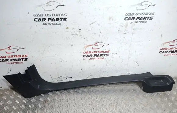 Opel Astra J Front sill trim cover 360583280 13259201