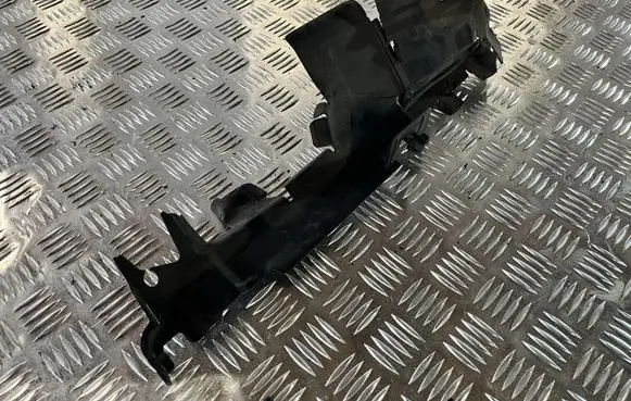 Volkswagen T-Roc Radiator trim 2GA121284A
