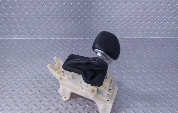 KIA Ceed Gear shifter/selector 46700M6210 46700M6210KB