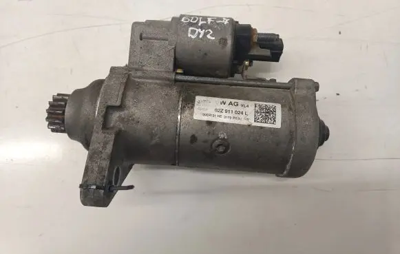 Volkswagen Golf VII Starter motor 02Z911024L