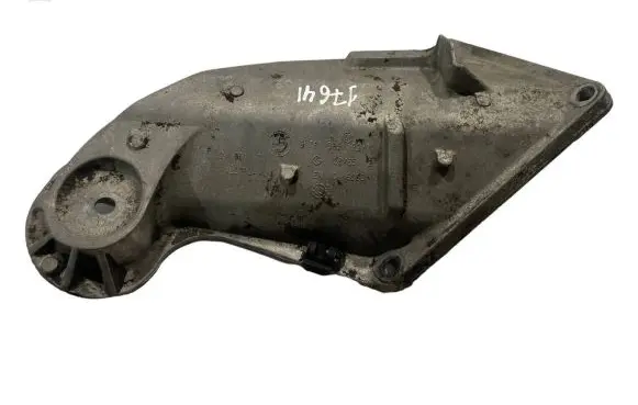 BMW X5 E53 Engine mounting bracket 6761565