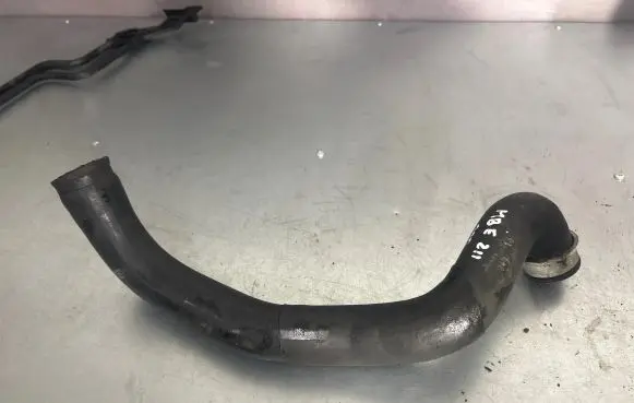 Mercedes-Benz E W211 Engine coolant pipe/hose A2115010982