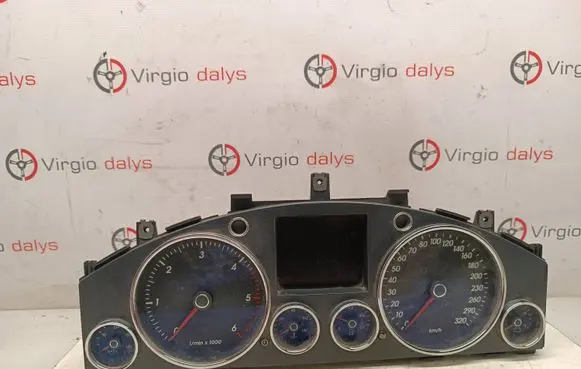 Volkswagen Touareg I Speedometer (instrument cluster) 0263632016