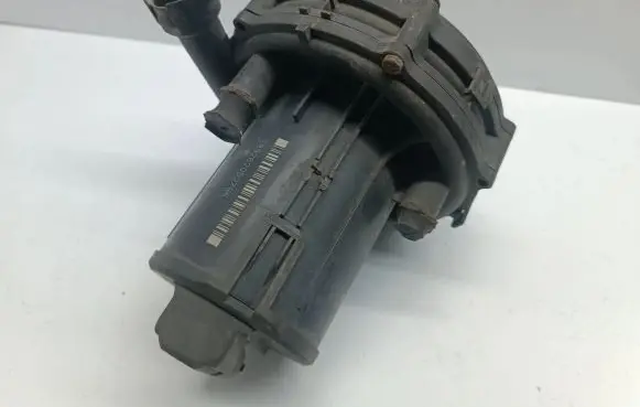 BMW 3 E46 Secondary air pump 1715347 1714215 72185275