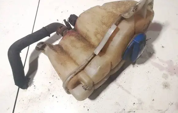 Audi A8 S8 D3 4E Coolant expansion tank/reservoir 