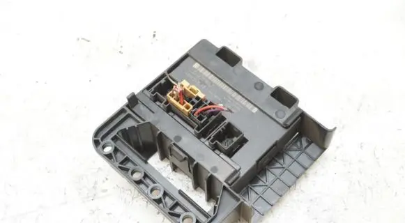 Volkswagen Golf V Comfort/convenience module 4050549702