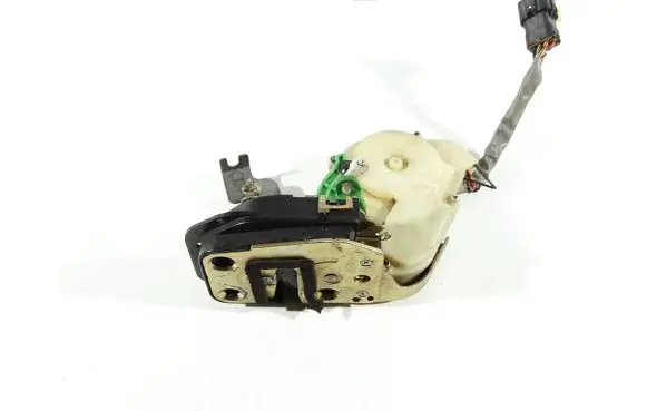 KIA Sorento Front door lock