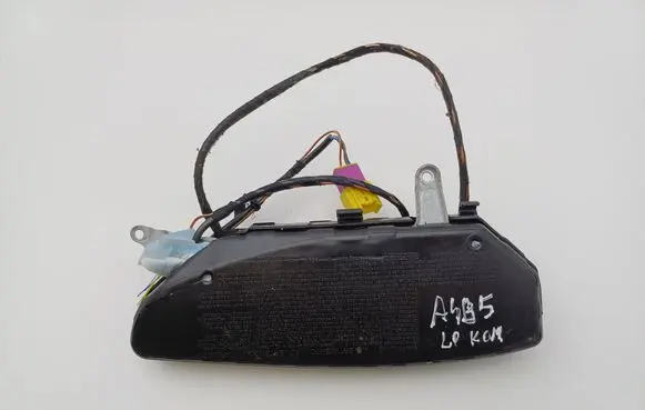 Audi A4 S4 B5 8D Seat airbag 8D0880241AA