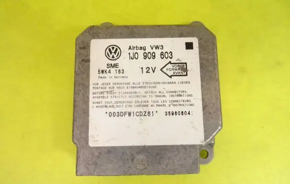 Volkswagen Polo III 6N 6N2 6NF Airbag control unit/module 1J0909603