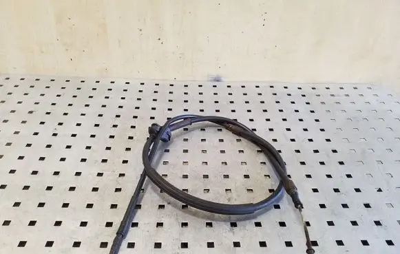 Handbrake/parking brake wiring cable