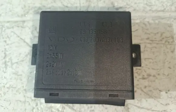 Opel Zafira A Light module LCM 09135156