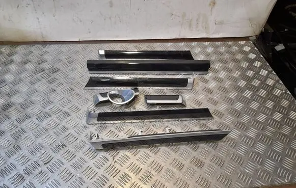 Porsche Cayenne (92A) Center console decorative trim 7P5857221M 7P5867410