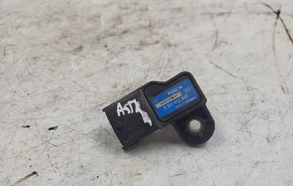 Opel Astra G Air pressure sensor 0281002437