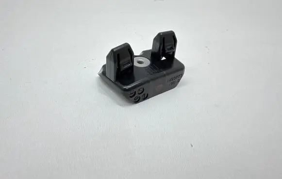 Tesla Model Y Front bumper mounting bracket 1493773
