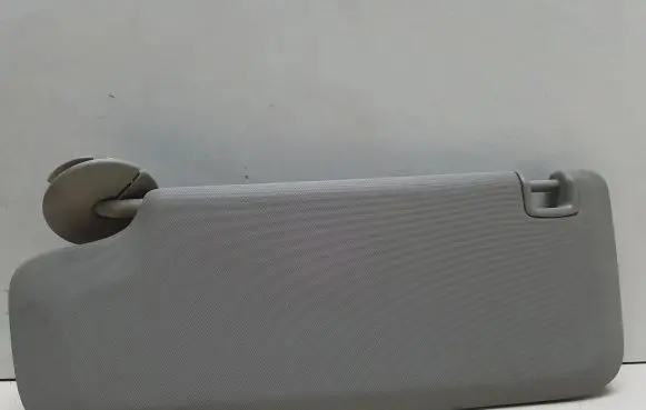 Chevrolet Cruze Sun visor